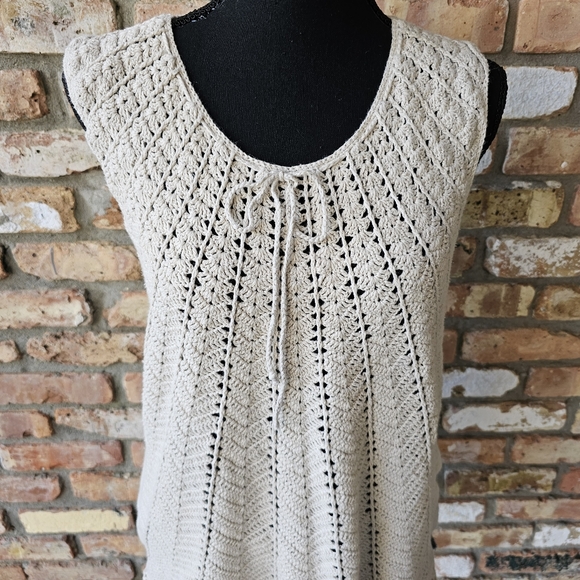 Sahalie Crochet Pattern Cotton/Ramie Sleeveless Top - Picture 16 of 16